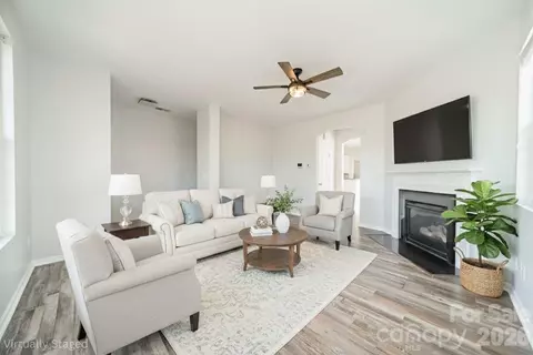18426 W Catawba Ave, Cornelius, NC 28031