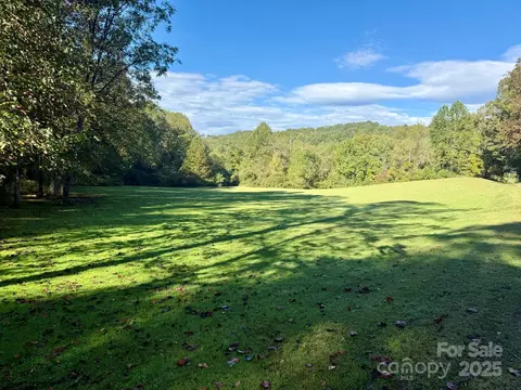 Orchard Lane, Brevard, NC 28712