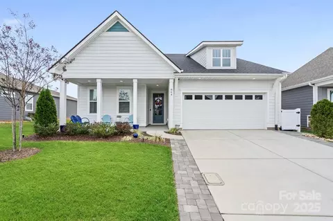 864 Black Beard Dr, Denver, NC 28037