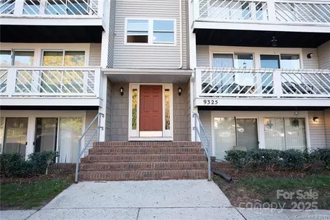 9325 Old Concord F Rd #F, Charlotte, NC 28213
