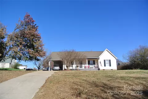 225 Mcdade Rd, Forest City, NC 28043