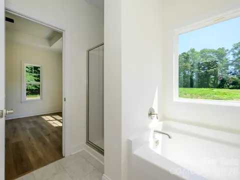 Bath - 224 Gulledge Parker Rd, Monroe, NC 28112 photo 1 of 3