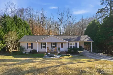 2743 Stockwood Dr, Gastonia, NC 28056