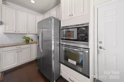 Kitchen - 2251 Eversham Nw Dr NW, Concord, NC 28027 photo 4 of 4