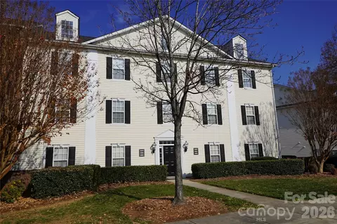 4010 Town Center Rd, Harrisburg, NC 28075