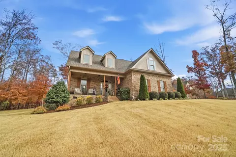 Exterior - 1007 Flat Rock Dr, Monroe, NC 28110 photo 2 of 5