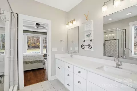 Bath - 1007 Flat Rock Dr, Monroe, NC 28110 photo 3 of 4