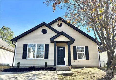 1135 Hannah Rae Ct, Charlotte, NC 28214