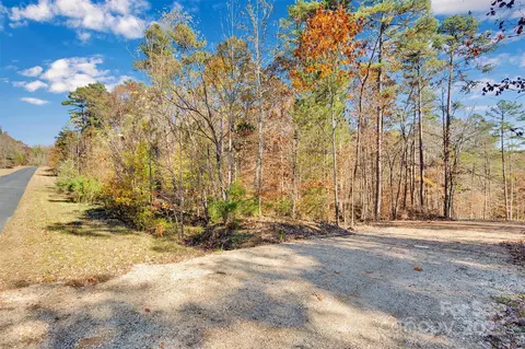 1470 Trotter Cir, Mount Pleasant, NC 28124