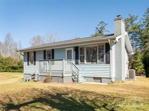 3021 Kanuga Rd, Hendersonville, NC 28739