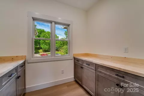70 Knox Best St, Clyde, NC 28721 photo 16