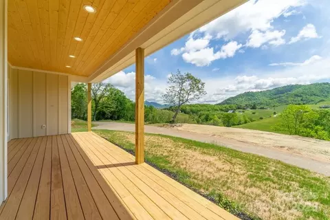 70 Knox Best St, Clyde, NC 28721 photo 32