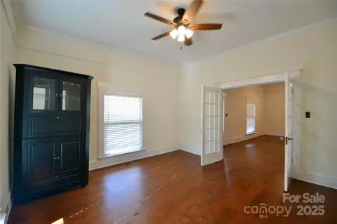 Living - 512 2nd St, Spencer, NC 28159 photo 3 of 4