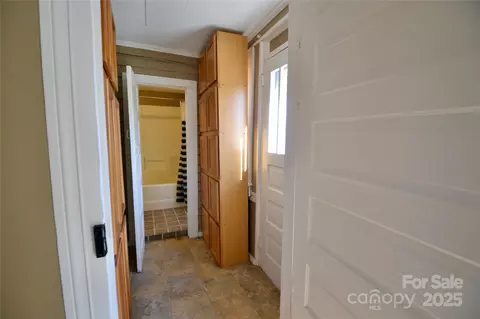 Entry Way - 512 2nd St, Spencer, NC 28159 photo 1 of 2