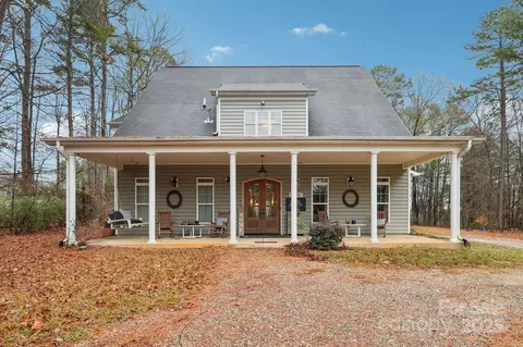 10667 Stonewall 12 Rd #1,2, Huntersville, NC 28078