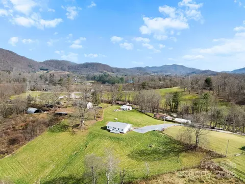 View/Area - 3367 Thickety Rd, Clyde, NC 28721 photo 1 of 1