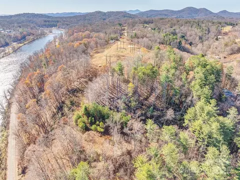 155 Flynn Branch Rd, Asheville, NC 28804