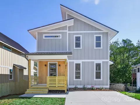 63 Vandalia Ave, Asheville, NC 28806