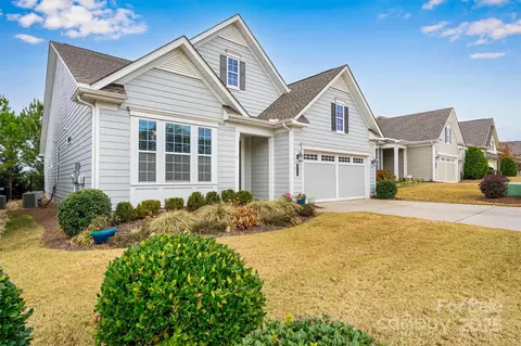8210 Festival Way, Charlotte, NC 28215