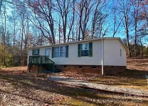3355 Stony Brook Cir, Newton, NC 28658