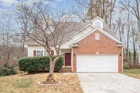 6939 Brachnell View Dr, Charlotte, NC 28269