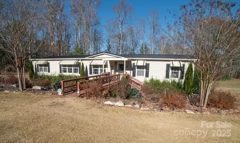 3122 Vance Denton Rd, Morganton, NC 28655