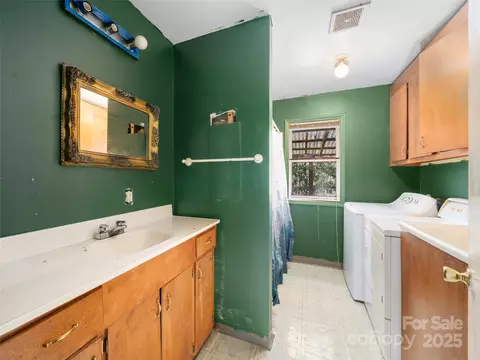 Other - 74 George St, Spruce Pine, NC 28777 photo 3 of 7