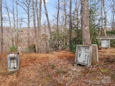 Exterior - 74 George St, Spruce Pine, NC 28777 photo 5 of 13