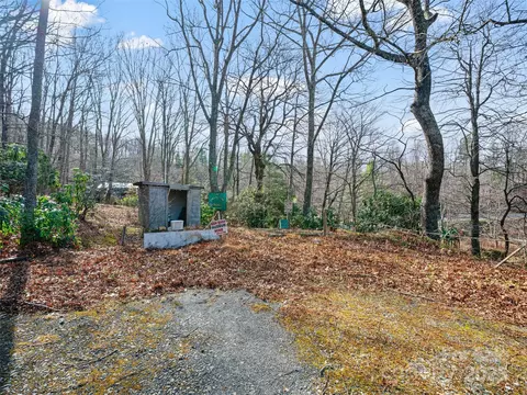 Exterior - 74 George St, Spruce Pine, NC 28777 photo 11 of 13