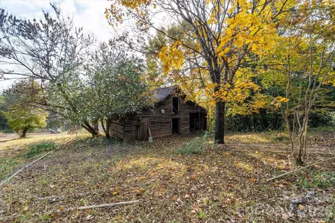 1888 Pea Ridge Rd, Mill Spring, NC 28756 photo 20