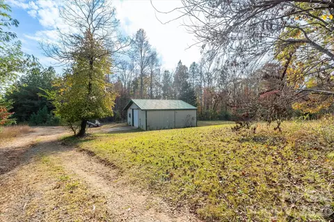 1888 Pea Ridge Rd, Mill Spring, NC 28756 photo 21