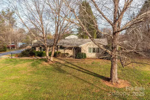 Other - 325 Sheldon St, Hudson, NC 28638 photo 8 of 11