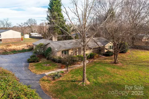 Other - 325 Sheldon St, Hudson, NC 28638 photo 10 of 11