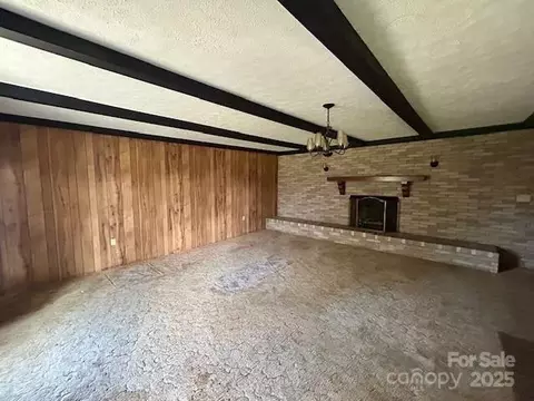 Living - 325 Sheldon St, Hudson, NC 28638 photo 1 of 3