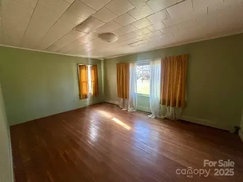 Living - 325 Sheldon St, Hudson, NC 28638 photo 3 of 3