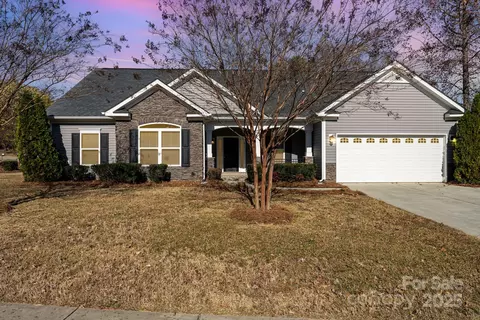 2110 London Ln, Belmont, NC 28012
