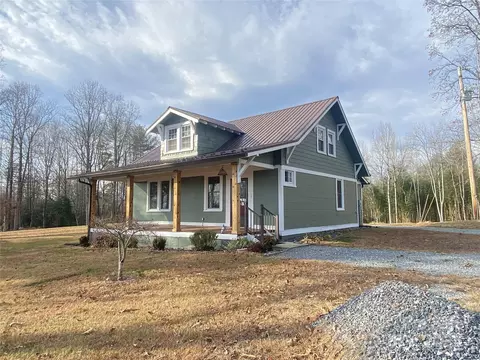 5624 Pinnacle Church Rd, Morganton, NC 28655