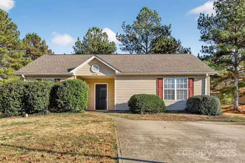 615 Basil Ct, Spartanburg, SC 29301