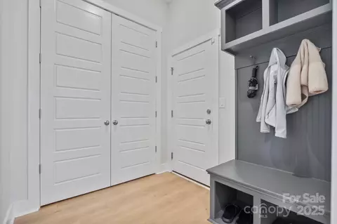 Entry Way - 2075 Masons Bend Dr, Fort Mill, SC 29708 photo 2 of 4