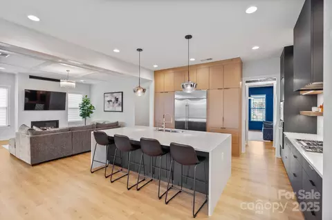Kitchen - 2075 Masons Bend Dr, Fort Mill, SC 29708 photo 2 of 5