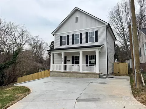 621 E Maple Ave, Gastonia, NC 28054