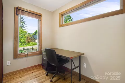 609 Maple St, Brevard, NC 28712 photo 8