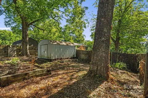 609 Maple St, Brevard, NC 28712 photo 23
