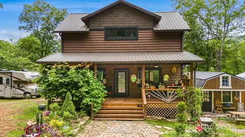 43 Dillingham Estates Trl, Swannanoa, NC 28778