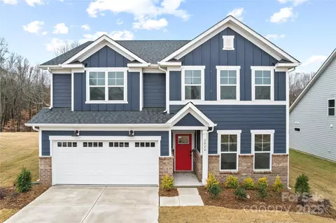 2028 Waxhaw Crossing Dr, Waxhaw, NC 28173