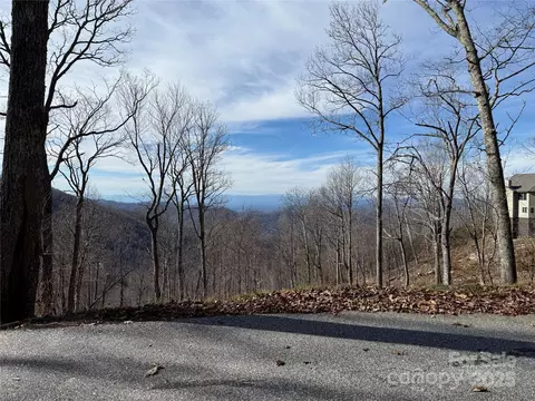 Slickrock Road, Burnsville, NC 28714