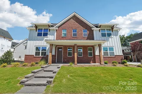 609 Mercury Dr, Tega Cay, SC 29708