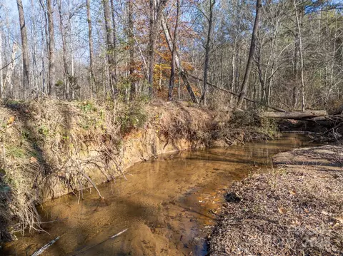 View/Area - 1905 Mcentire Rd, Tryon, NC 28782 photo 3 of 6
