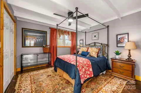 Bedroom - 1905 Mcentire Rd, Tryon, NC 28782 photo 1 of 4
