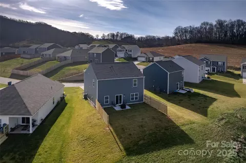 View/Area - 84 Madelyn Dr, Clyde, NC 28721 photo 2 of 5